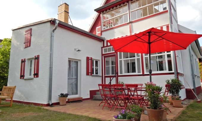 Oberhavel Casa | Simplemente hermosas vacaciones - vacaciones en la histórica casa de campo en Himmelpfort