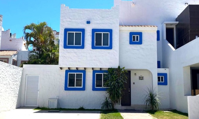 Quintas del Mar Casa | Sin imagentnCasa en Quintas del Mar con acceso a la playa