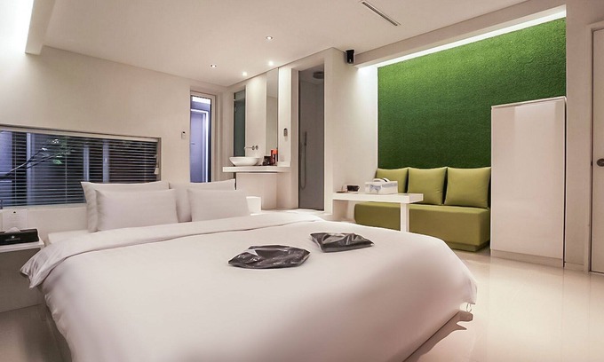 Sinchon-dong Hotel | Sinchon Nine Star