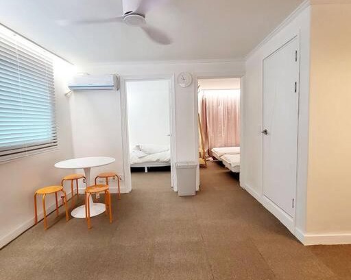 Sinchon-dong Apartamento | Sinchon Station Line 2 Exit 3 and 4 min three-room hongdae