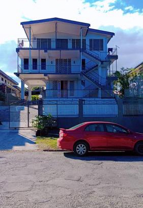 Martintar Cama Y Desayuno | Singhs Apartment, Gray road lot 19 Matintaar Nadi, Mountain view