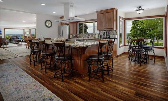 Dayton Casa | Great Deals on Summer Stays!