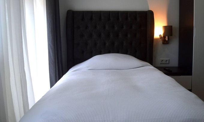 Rodheim vor der Hohe Apartamento | Individual-Baño Privado-Balcón