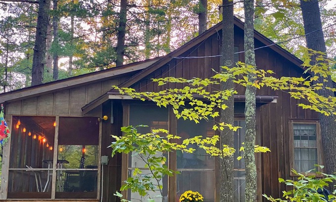 Boulder Junction Cabina | Singwakiki - Guest Cabin on Nichols Lake