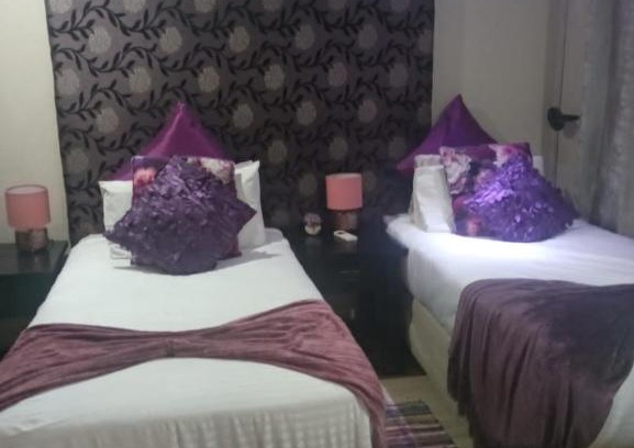 Newcastle Casa | SINTOKHA GUEST HOUSE