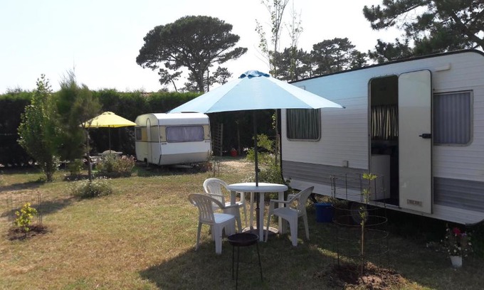 Monserrate Casa | Sintra Vintage Caravan