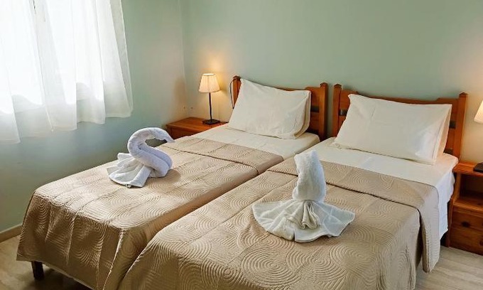 Agios Gordios Apartamento | Siora Angie