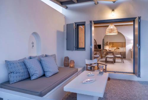 Kimolos Casa | Sirma Beach House