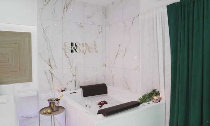 Portici Casa | Sisina Luxury Room Jacuzzi & Piscina