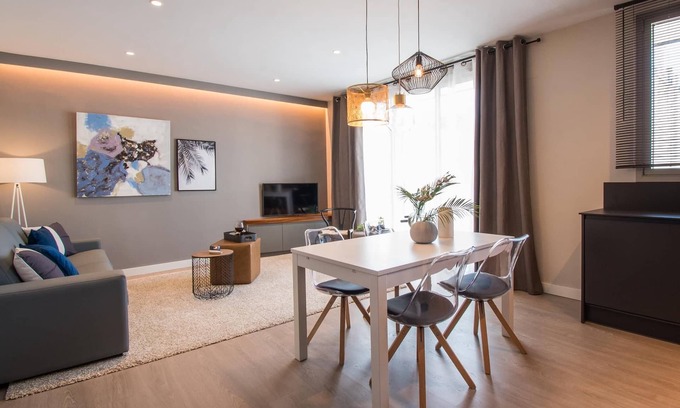 Sitges Apartamento | Sitges Spaces Seaside Beach Flat- 4 Hab./2Baños/Terraza- Hasta 8 personas