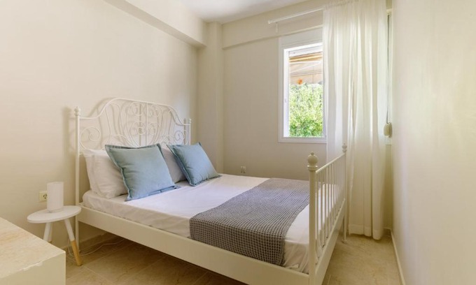 Siviri Apartamento | Siviri Forest View Apartment