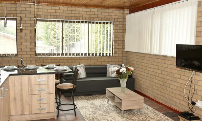Trawal Casa | SJ's Self-Catering