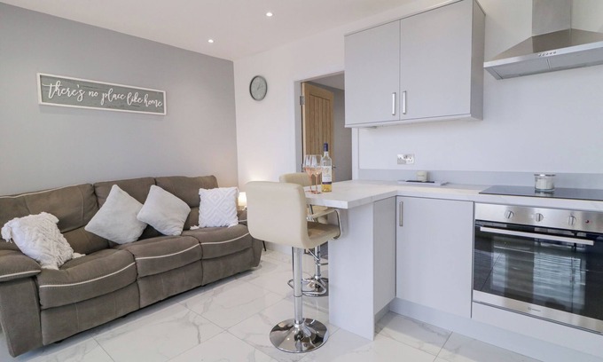 Coleraine Cabaña | SJS ANNEXE, romantic in Castlerock