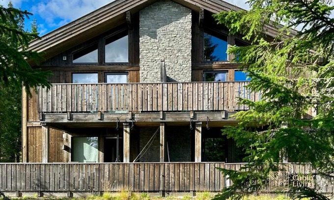 Ringsaker Apartamento | Sjusjøen ski in out, ski storage, Wifi, grill & fireplace, modern apartment!
