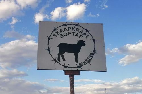 Kai !Garib Apartamento | Skaap Kraal Guest Farm
