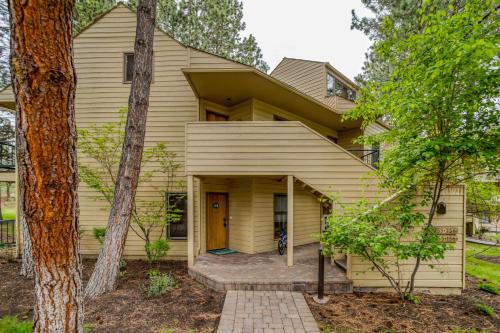 Century West Casa | Ski House 155 - Meredith Lodging