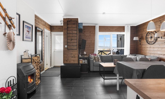 Grondalen Apartamento | Ski-In Mountain Retreat in Trysil – Cozy Apartment for 6