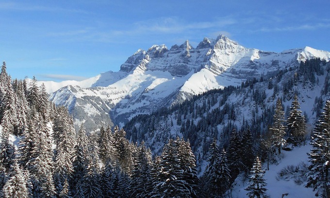 Val d'Illiez Apartamento | Ski in & out en Portes du Soleil, apartamento soleado frente a los Dents du Midi