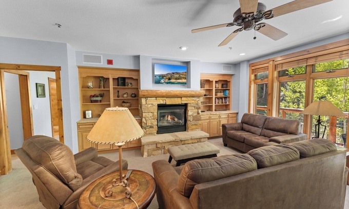 River Run Cabaña | Ski-In/Ski-Out 4-Bedroom Condo with Slope Views & Resort Amenities