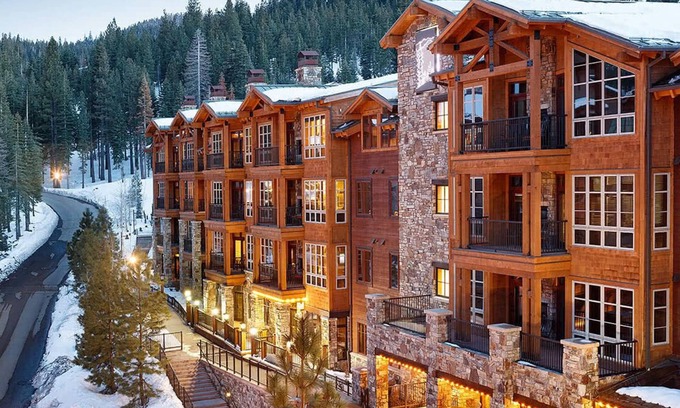 Truckee Complejo | ski-in/ski-out resort, northstar in lake tahoe