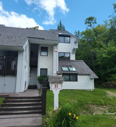 Central Vermont- Killington Apartamento | Ski In Ski Out Sunrise West Glade H2 - Direct Trailside, Hot Tub, Pool, Sauna