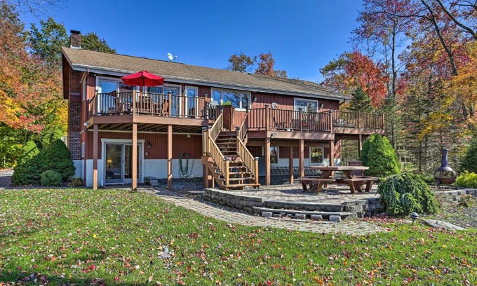 Locust Lake Village Casa | Ski, Swim and Relax Waterfront Haven on Pines Lake!