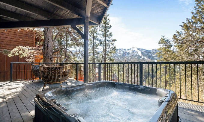 Upper Moonridge Cabina | Ski View Chalet