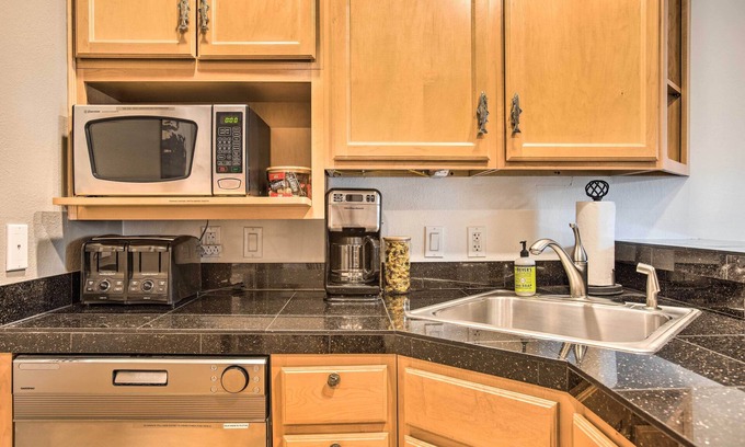 Moose Wilson Road Apartamento | Skier's Dream: Upscale Condo By Teton Village!