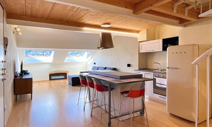 Lecco Apartamento | Sky Apartment - Affitti Brevi Italia