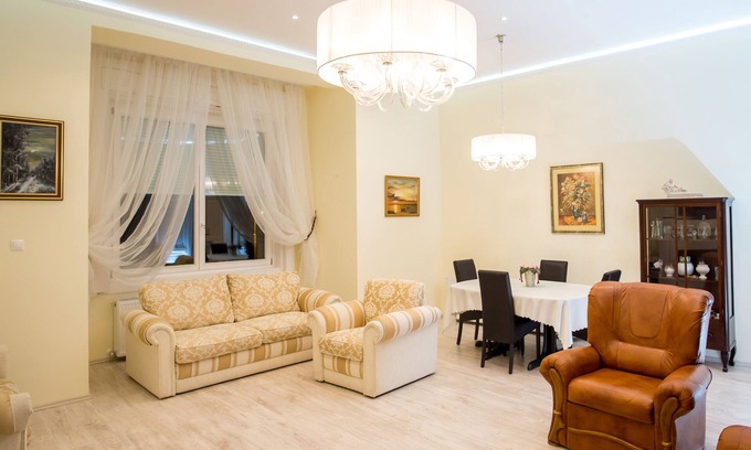 Debrecen Apartamento | Sky Apartment Debrecen