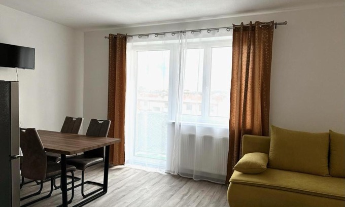Plzen Apartamento | Sky Apartments 512