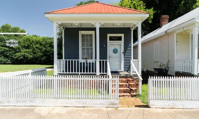 Columbus Casa | Sky cottage near downtown