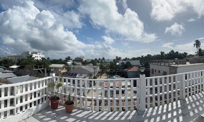Cayo Corker Hotel | sky Inn