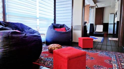 Pomezia Apartamento | Sky Lounge Terrazza di Cesare Luxury Rooftop minipiscina-spa Sala Cinema WIFI parcheggio