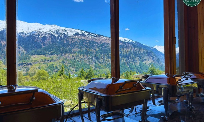 Manali Hotel | Sky One Ski