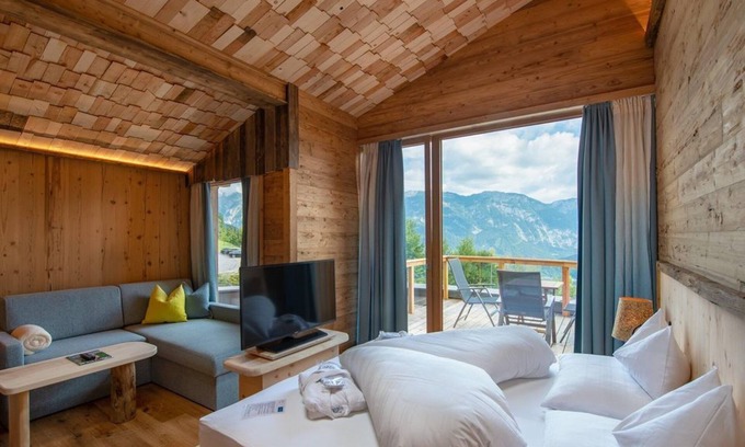 Haus Casa | Sky Suite Large, separate WC and bath/shower (from 7 nights) - Nature and Wellness Hotel