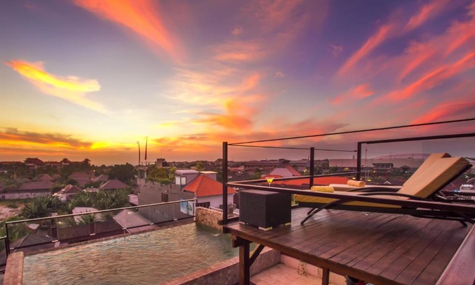 Laksmana Hotel | Sky Suites