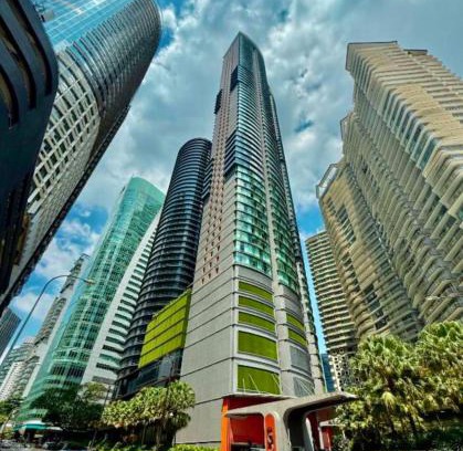 Kuala Lumpur City Centre Hotel | Sky Suites KLCC By Apartment777