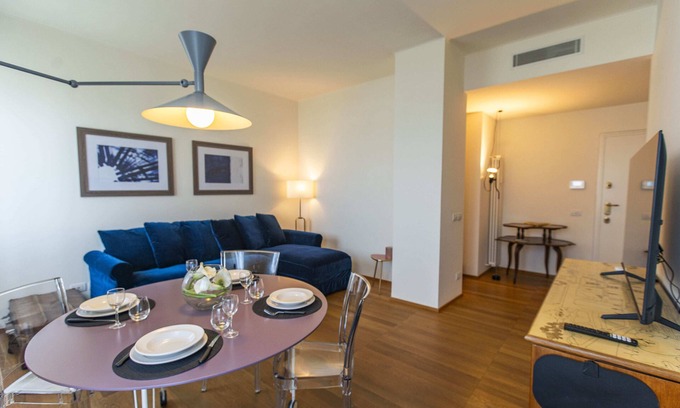 Tre Torri Apartamento | SkyAttic - 801 - One Bedroom Apartment, Sleeps 4