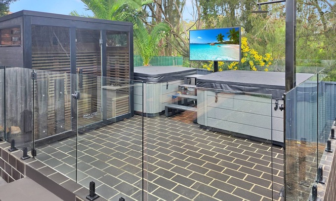 Malua Bay Apartamento | Skyes Beach House - The Downstairs Apartment