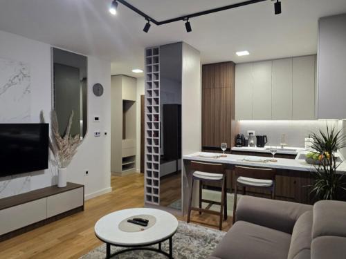 Novi Sad Apartamento | Skyline Apartments Free Parking
