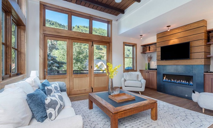 Telluride Condominio | SKYLINE EN MERIBEL: 2 HAB / 2 BA en Telluride, capacidad para 4