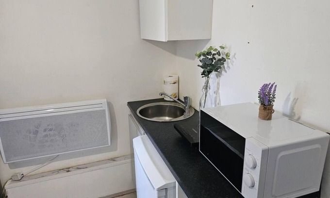 Uplands Apartamento | Skyline king studio room 201