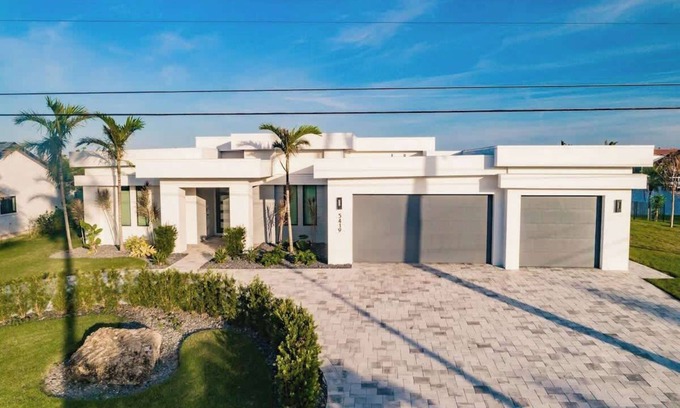 Eight Lakes Casa | Skyline Paradise 5 bed retreat