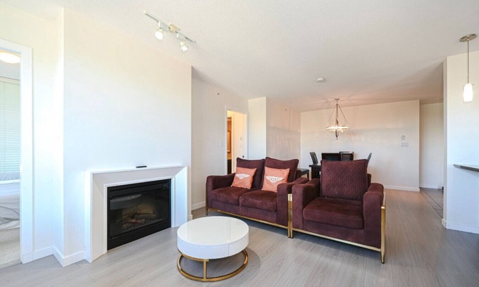 Coquitlam Apartamento | Skyline Peak: Entire Private Guest Suite