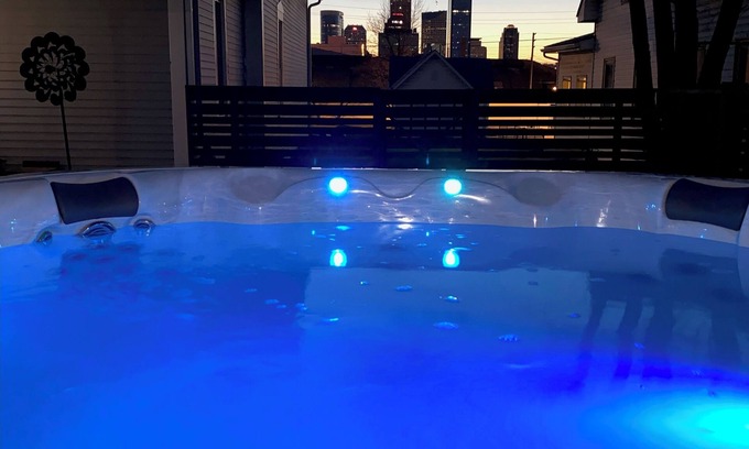 Holy Cross Casa | Skyline View with a Hot Tub!