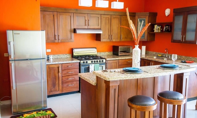 Jack's Hill Apartamento | Skyview Manor Guest Apartments