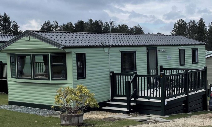 Hexham Cabina | Slaley Forest - Caravan - Sleeps 6 - Pets Allowed