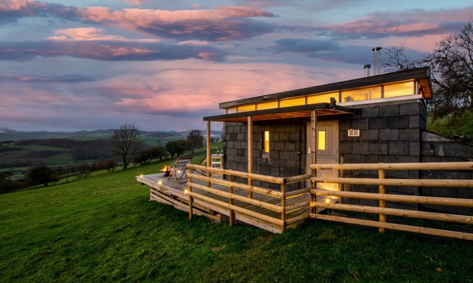 Cemmaes Casa | Slate Cabin - Caban Llechi