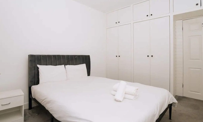 Merchiston Apartamento | Sleek & Central 2BD Flat - Haymarket